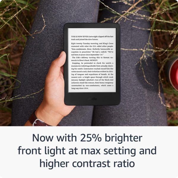 Amazon Kindle (16 GB) - Lightest and most compact Kindle, now with faster page turns, and higher contrast ratio, for an enhanced reading experience - Black - Image 3
