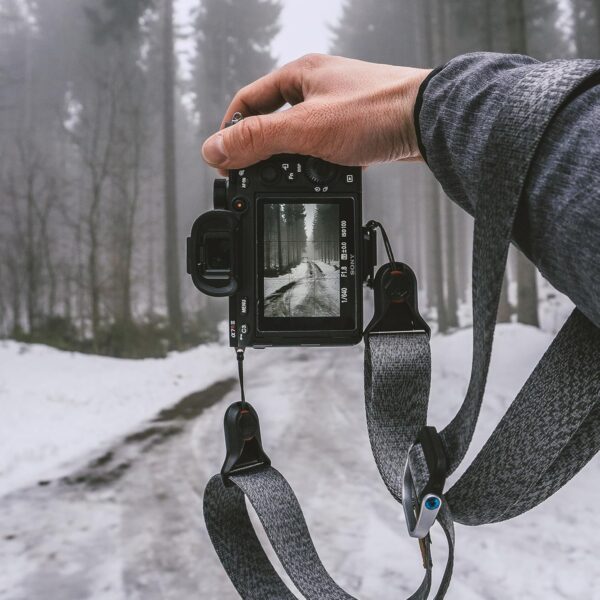 Peak Design Slide Lite Camera Strap, Ash, Configurable as a Sling, Neck or Shoulder Strap, Quick Release and Connection, Smooth and Grippy Side, Camera Straps for Photographers, 200 lb Capacity - Image 5