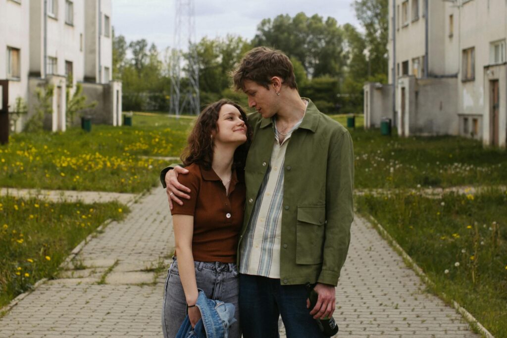 Love Across Latitudes: Celebrating Valentine’s Day as a Digital Nomad Couple couple looking at each other