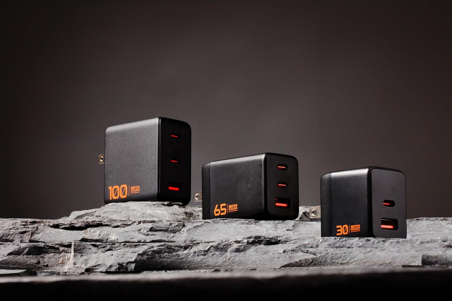 URBAN ARMOR GEAR UAG SRG 65W GaN 3-Port Wall Charger - USB USB-C Multiport Foldable Compact Travel PD 3.0 Quick Charging Power Adapter for Smartphone & Tablet, Black - Image 3